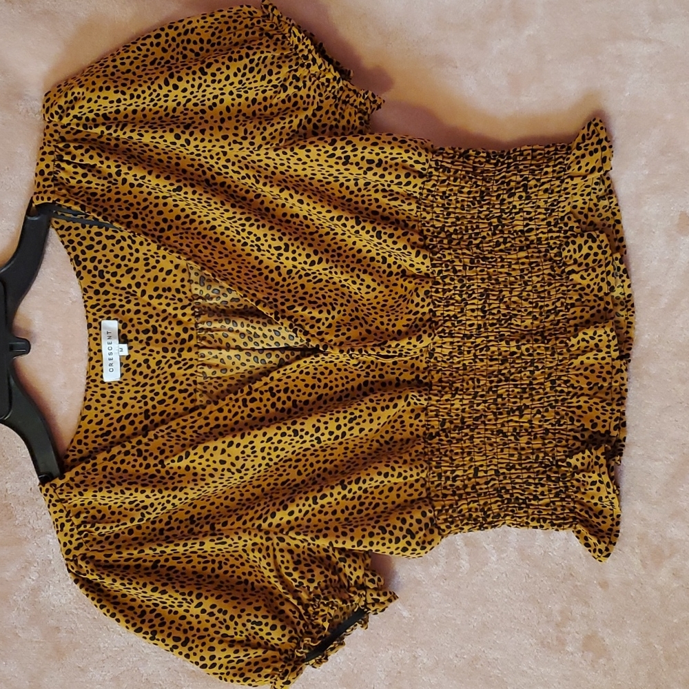 Crescent smocked waist crop top blouse